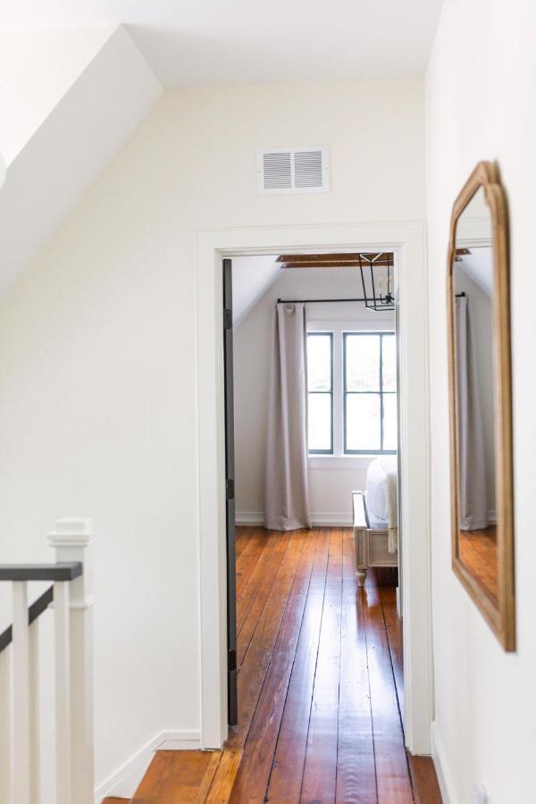Guesthouse Charleston East 46 H Экстерьер фото