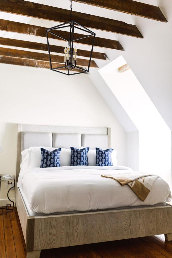 Guesthouse Charleston East 46 H Экстерьер фото